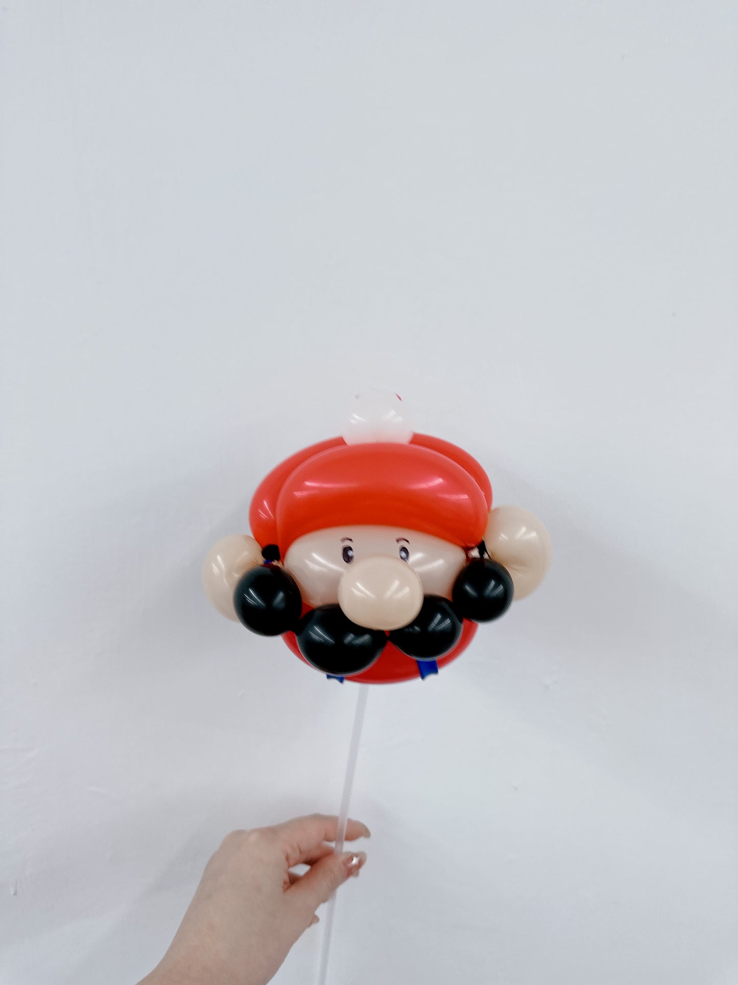 手持公仔氣球