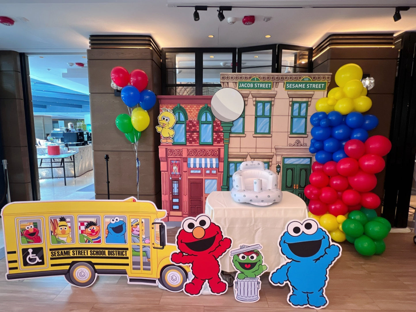芝麻街百日宴氣球佈置Sesame Street 100 Days balloon deco