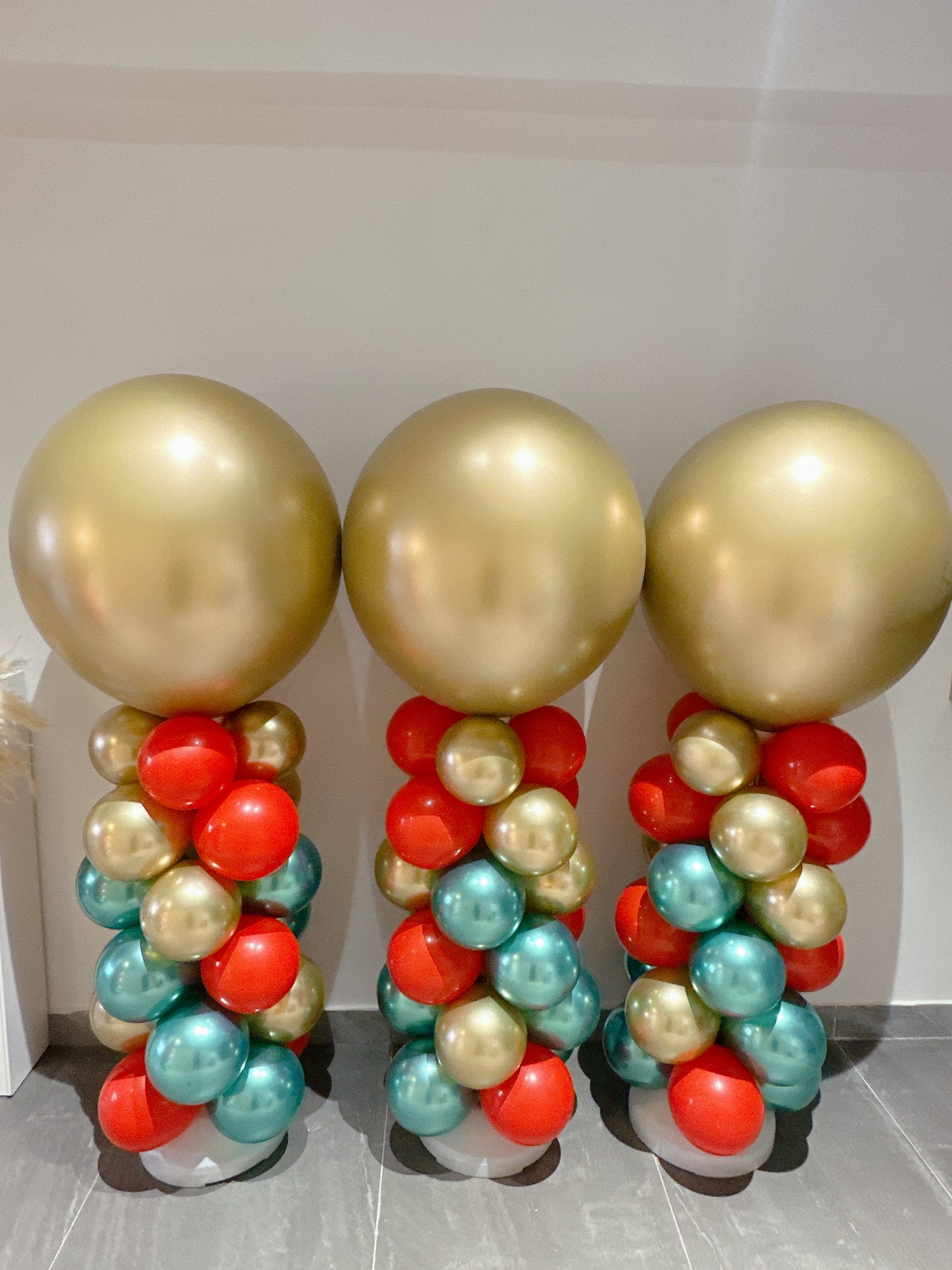 開張爆波波立柱Opening popping Balloon Stand