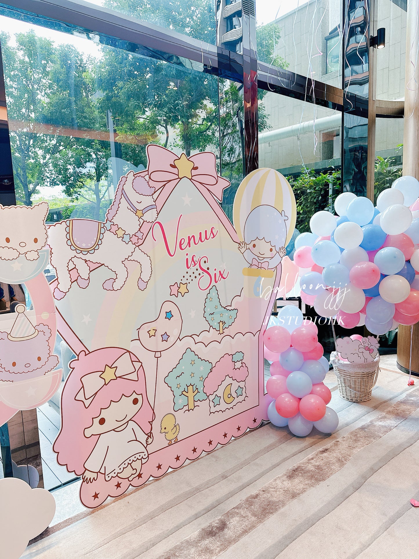 Little Twins Star氣球佈置 Little Twins Star Balloon Deco