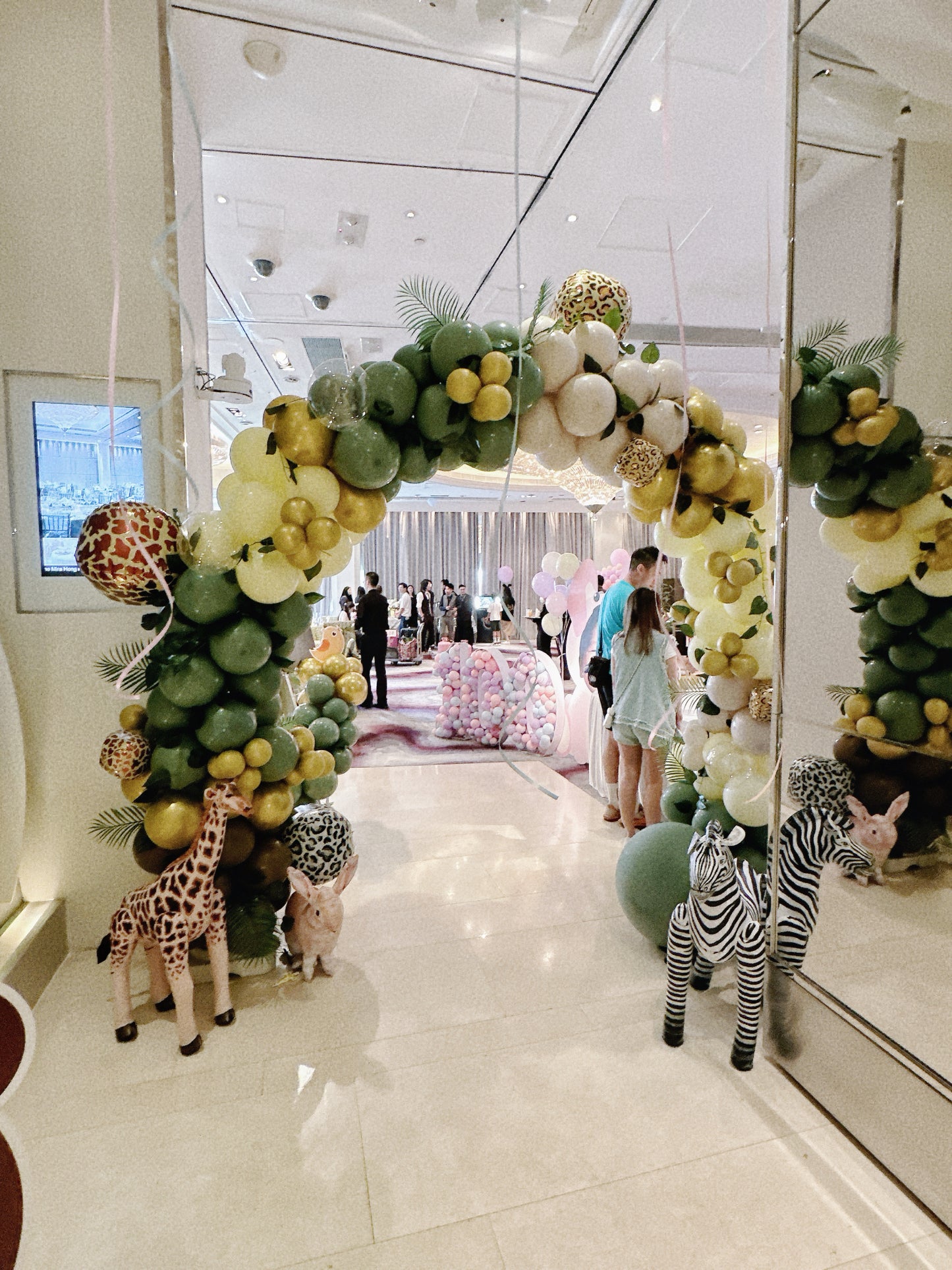 森林主題百日宴氣球拱門Forest Theme Balloon Arch Deco