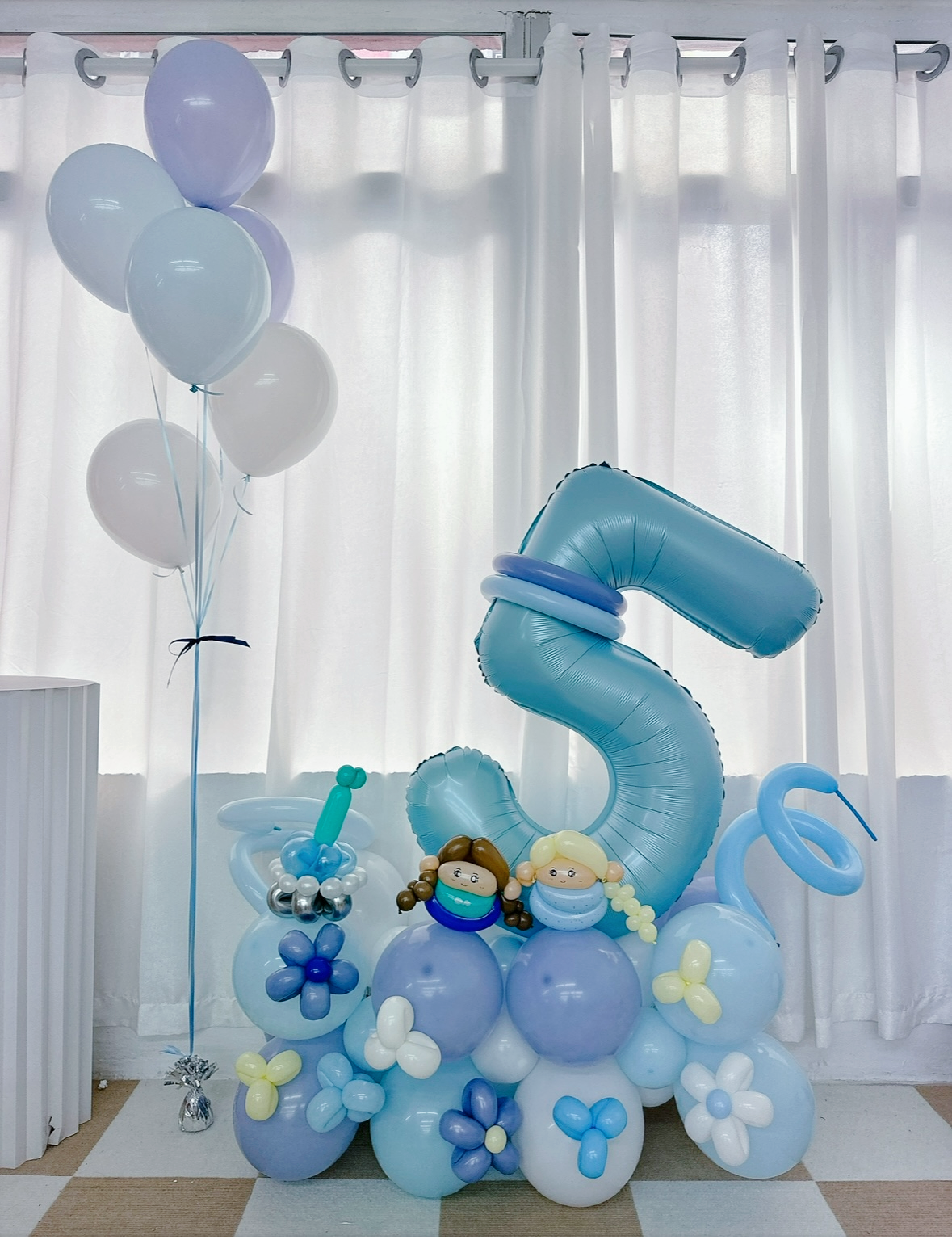 Elsa&Anna公仔氣球座 Elsa&Anna Balloon Set
