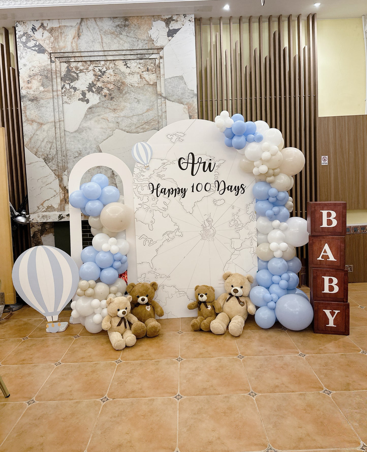 熱氣球熊仔百日宴氣球佈置100 Days Teddy Balloon Deco