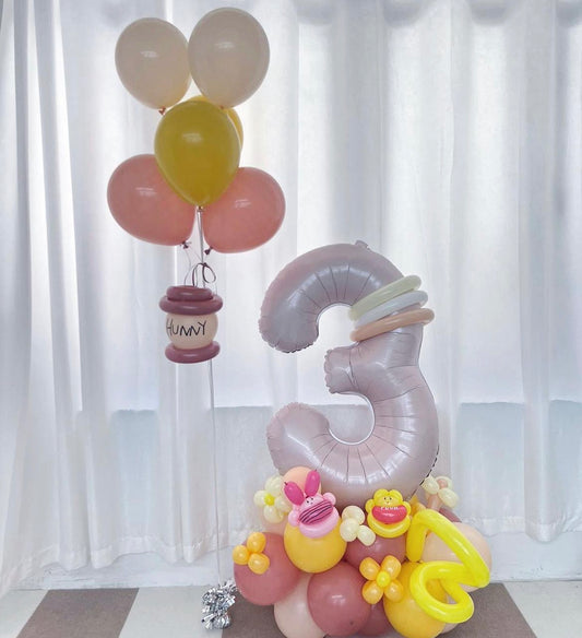 小熊維尼生日公仔氣球座Winne the pooh Birthday Balloon Set