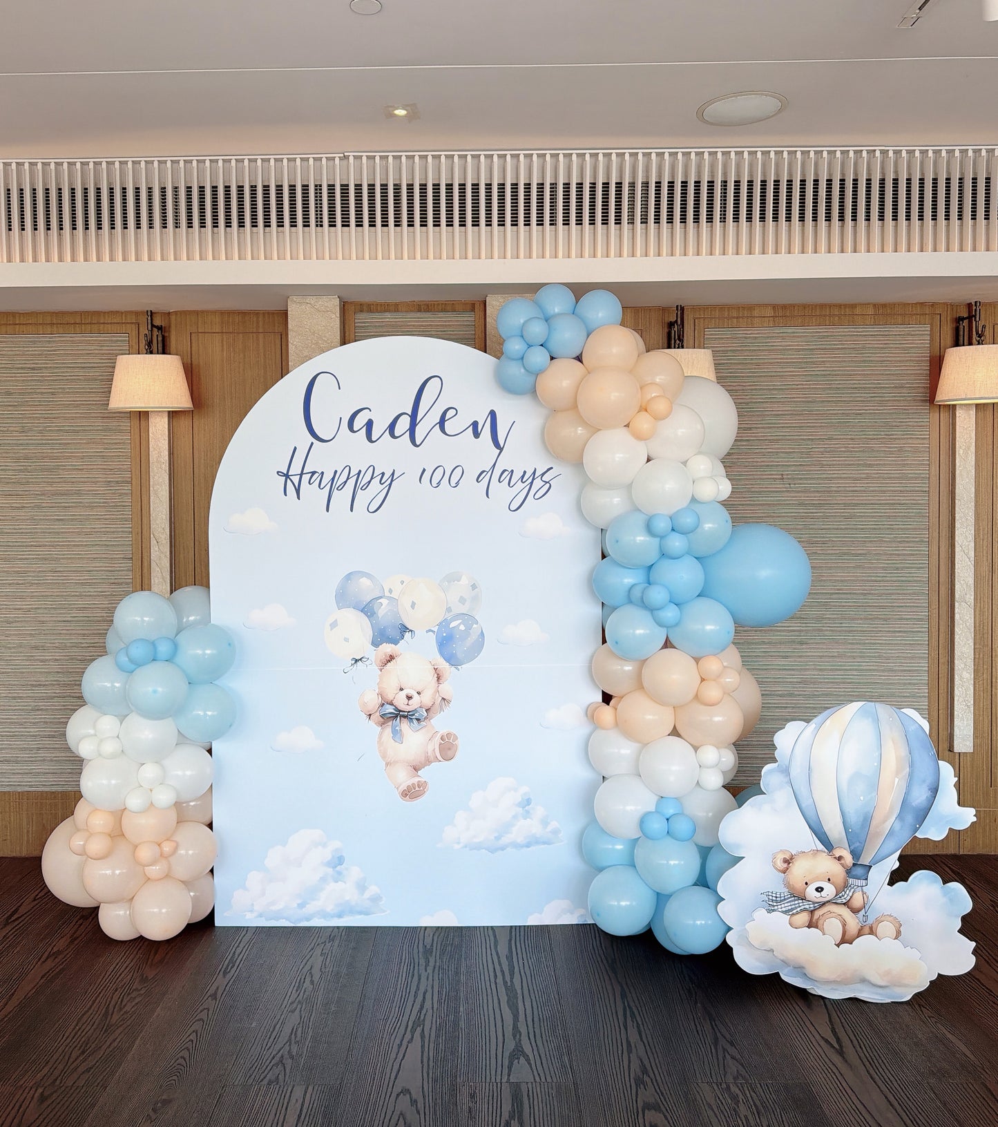 熊仔百日宴佈置Safari theme 100 Days Balloon Deco